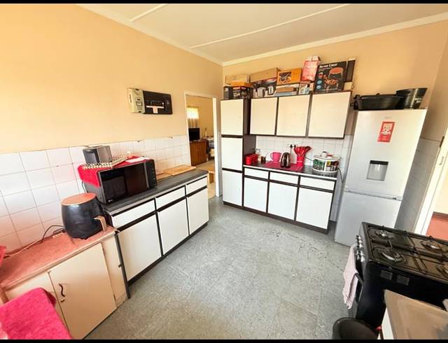 3 BEDROOM HOUSE FOR SALE IN VANDERBIJLPARK SE 1